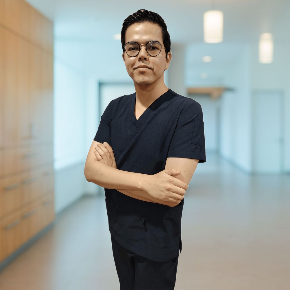 DR. LUIS ESPINOSA